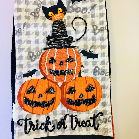 3 Halloween Embroidered Black Cat Kitchen Towels - Picture 2 of 12